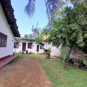 Gasthof 64, Katunayaka